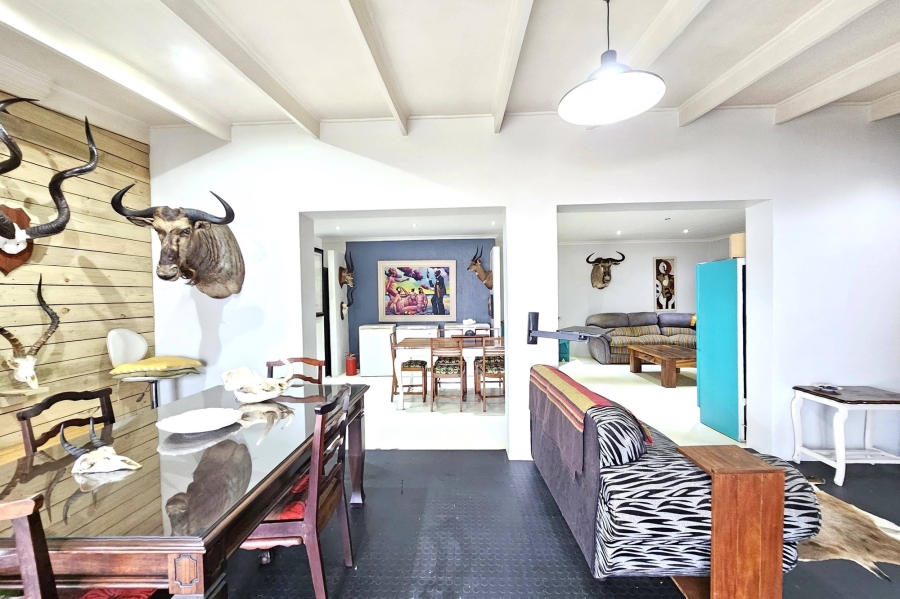 2 Bedroom Property for Sale in Wavecrest Eastern Cape